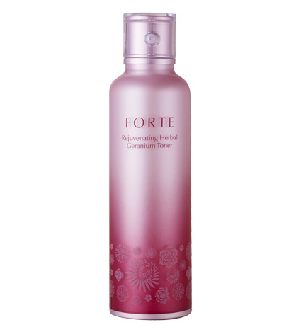 Rejuvenating Herbal Geranium Toner